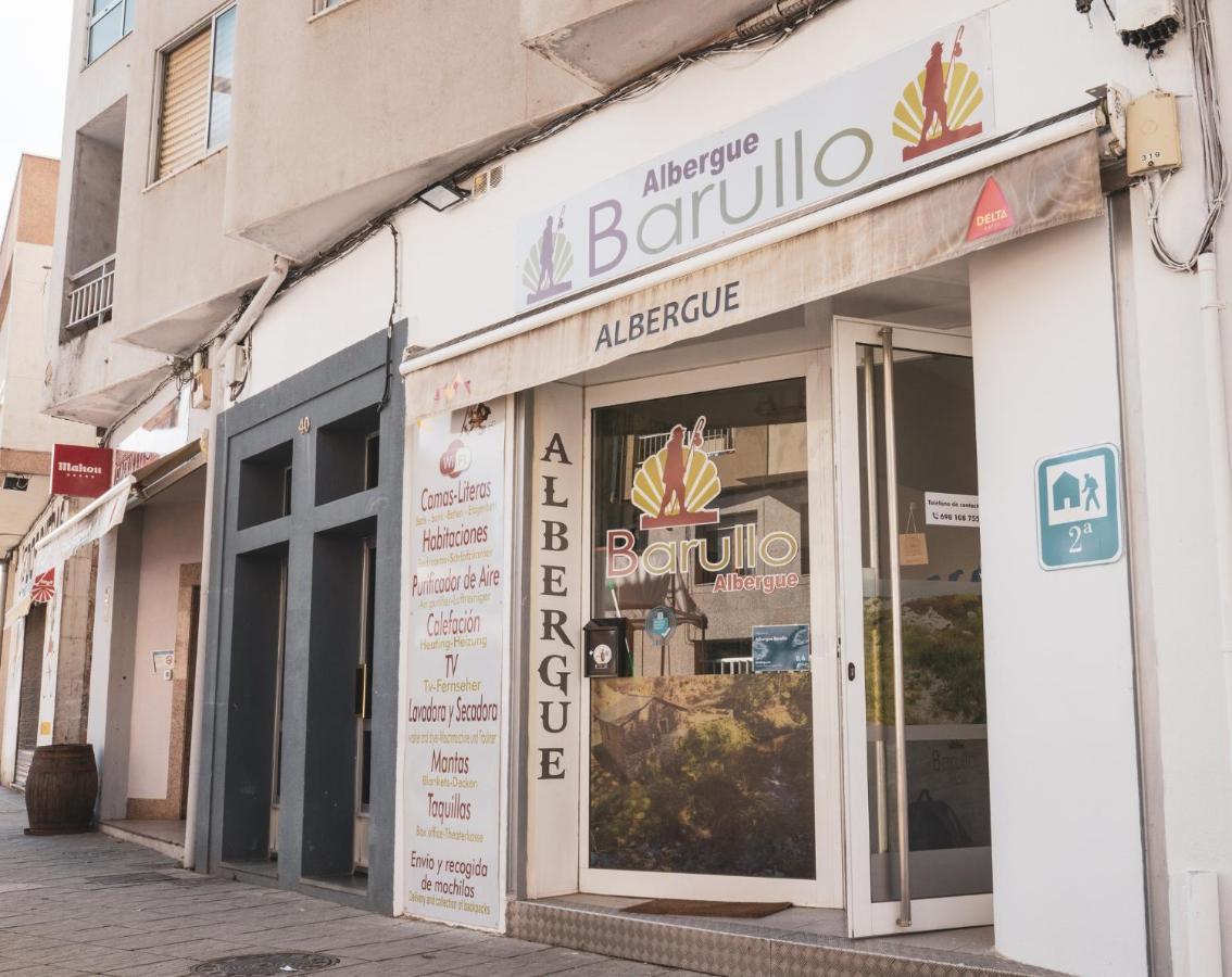 Albergue Barullo - Cubiculos - Literas - Habitaciones Sarria Εξωτερικό φωτογραφία