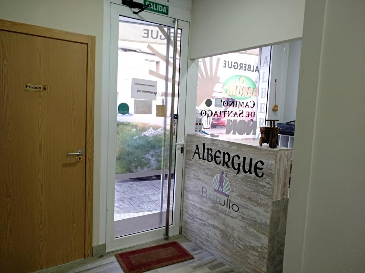 Albergue Barullo - Cubiculos - Literas - Habitaciones Sarria Εξωτερικό φωτογραφία